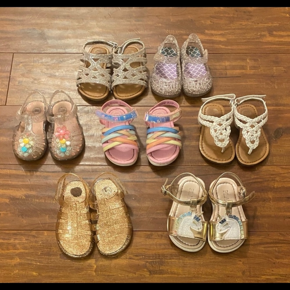 Baby girl sandal lot in good used condition